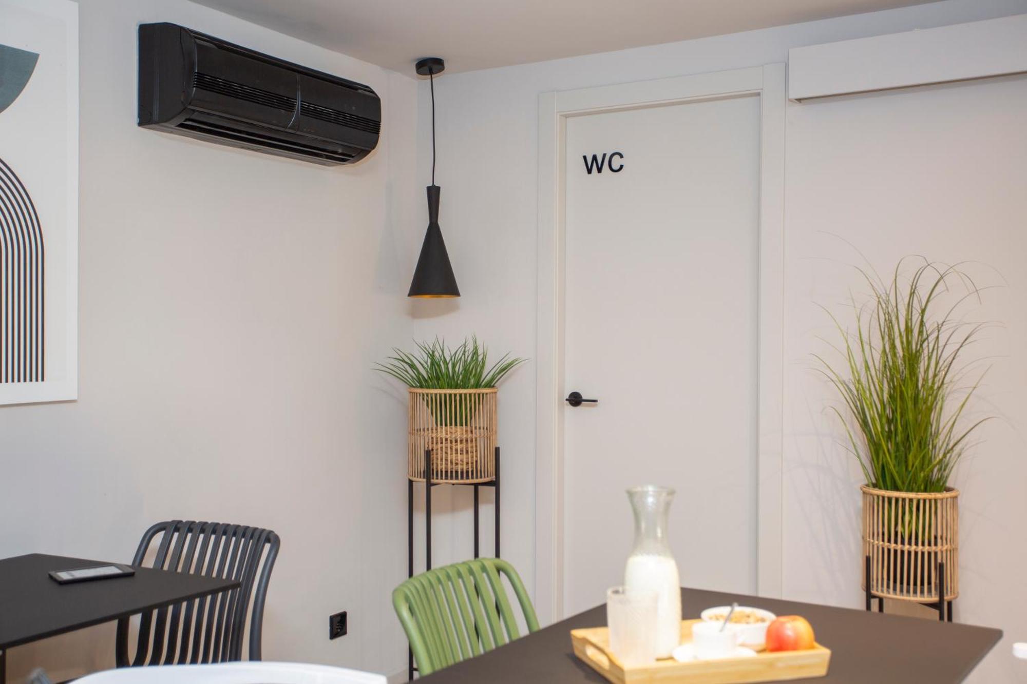 Aila II Hotel Boutique By Singularstays - Digital Access Burjassot Esterno foto
