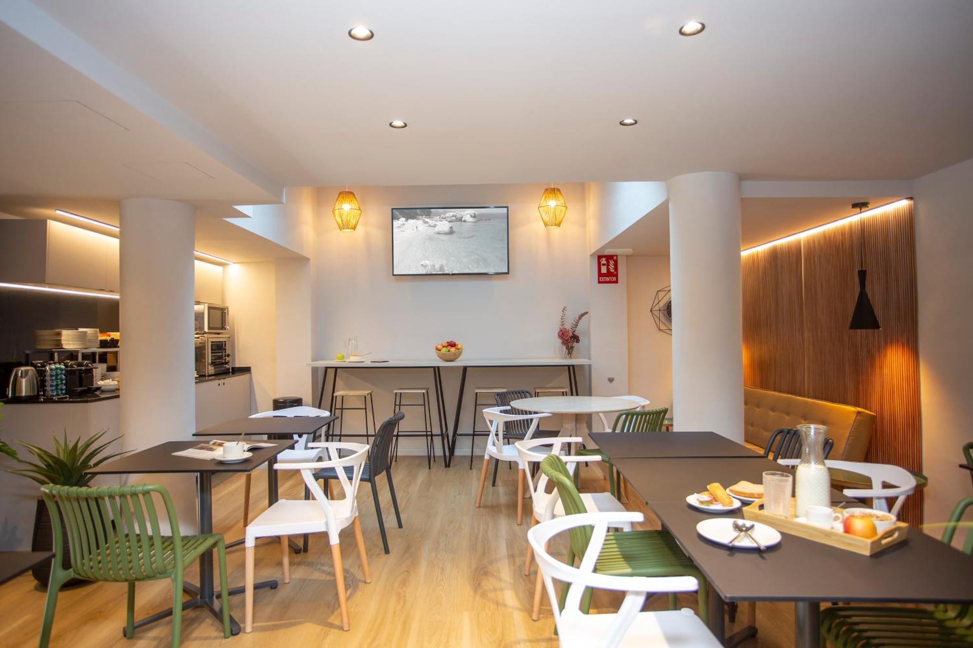 Aila II Hotel Boutique By Singularstays - Digital Access Burjassot Esterno foto