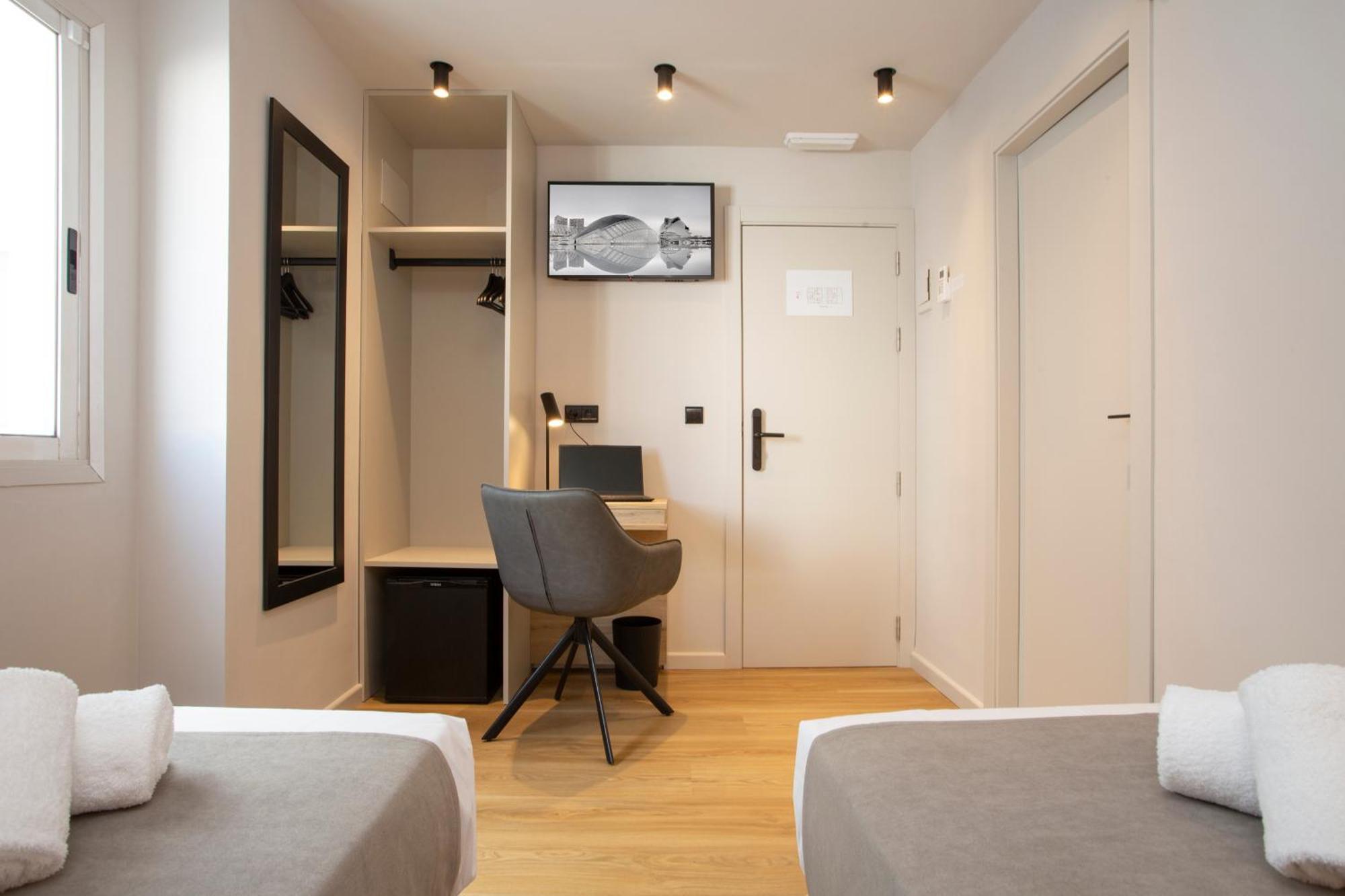 Aila II Hotel Boutique By Singularstays - Digital Access Burjassot Esterno foto