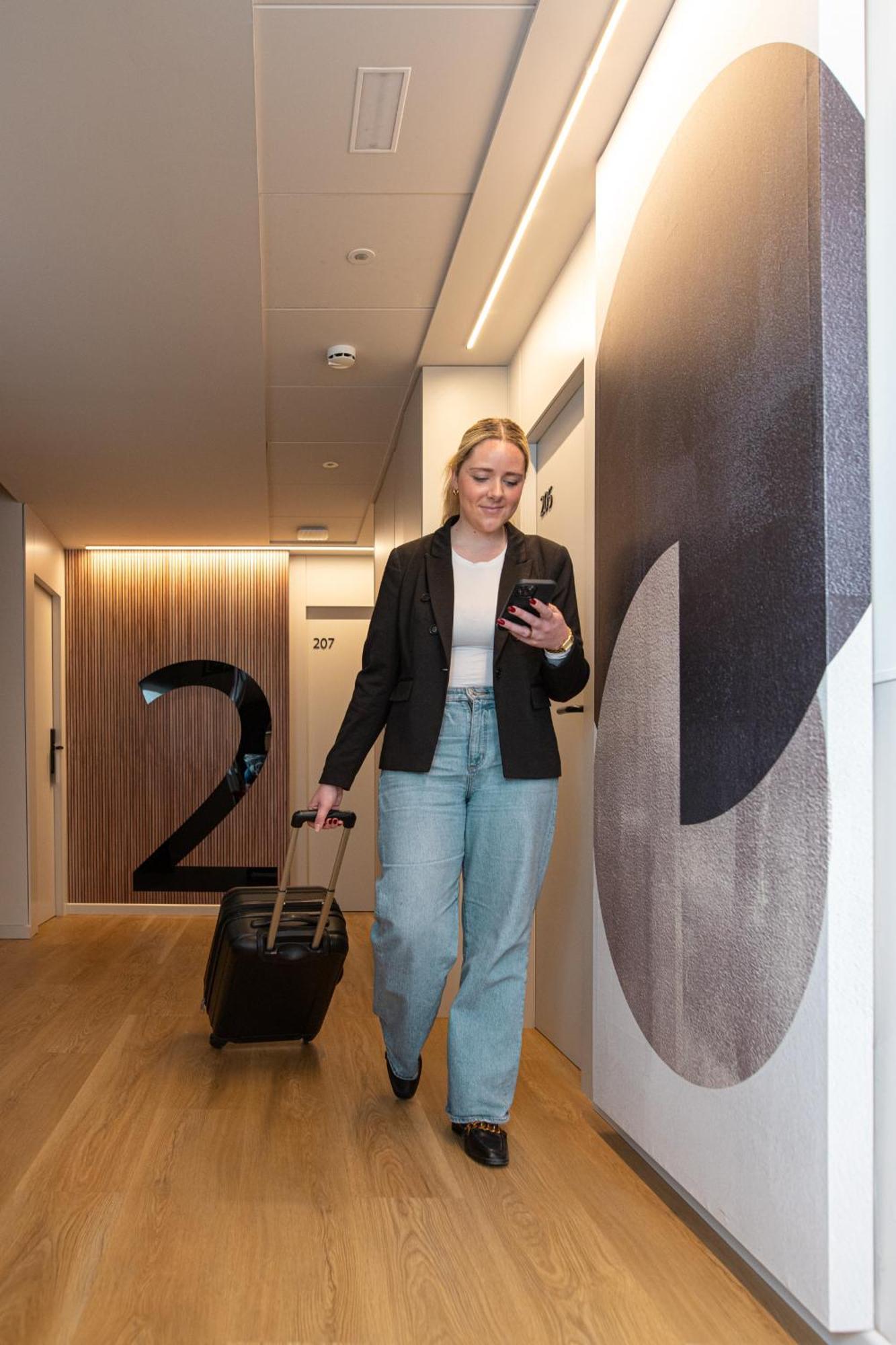 Aila II Hotel Boutique By Singularstays - Digital Access Burjassot Esterno foto